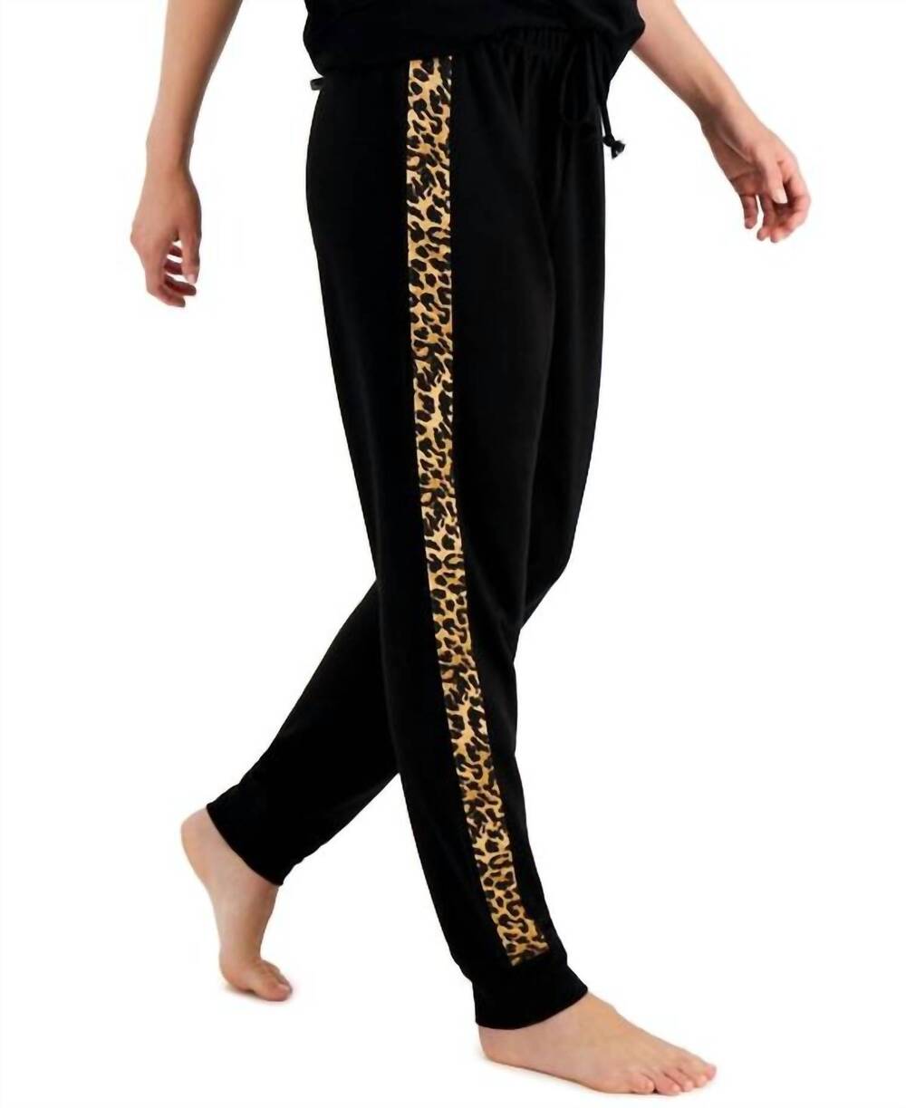 NEW JENNI BY JENNIFER MOORE on repeat animal striped pajama jogger in deep black